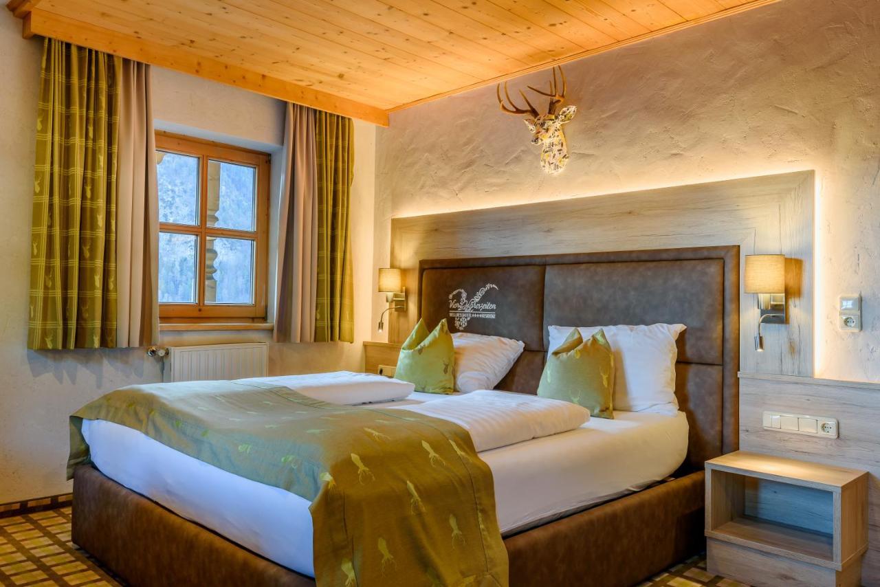 Vier Jahreszeiten Wellnessresort Achensee Maurach  Exteriör bild
