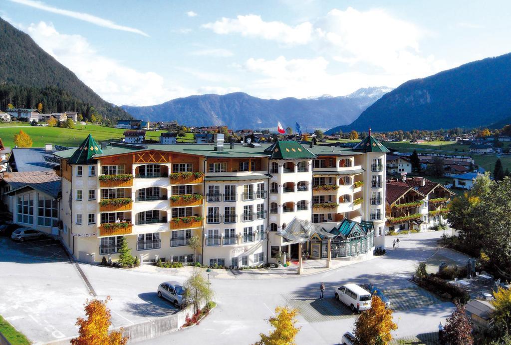 Vier Jahreszeiten Wellnessresort Achensee Maurach  Exteriör bild